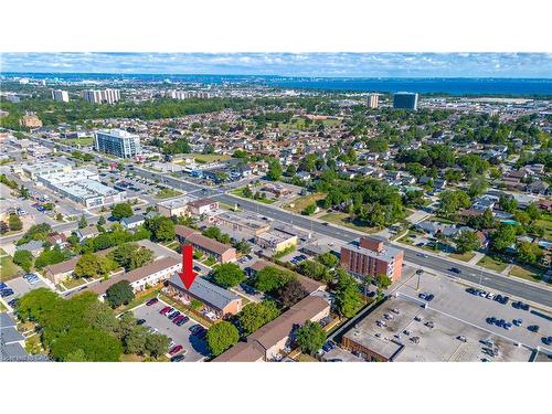 37-151 Gateshead Crescent, Stoney Creek, ON - Outdoor With View