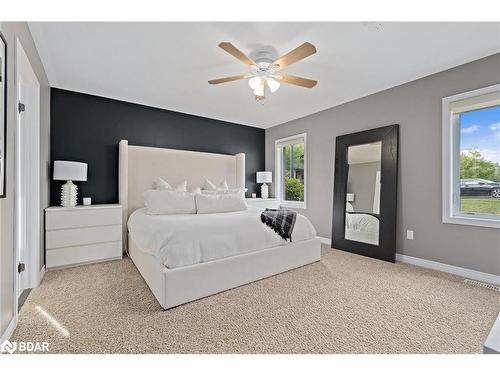 45 Linden Avenue, Rockwood, ON - Indoor Photo Showing Bedroom