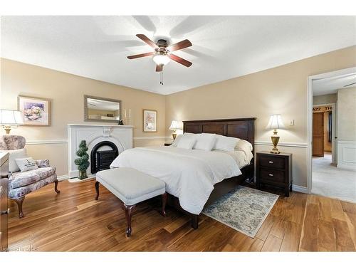 3 Atkins Drive, Hamilton, ON - Indoor Photo Showing Bedroom