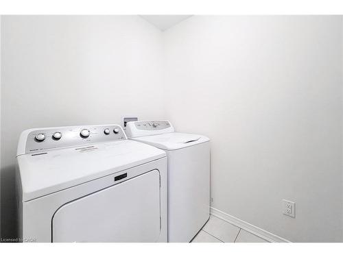 26 Whithorn Crescent, Caledonia, ON - Indoor Photo Showing Laundry Room