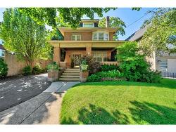 98 Sherman Avenue S Hamilton, ON L8M 2P7