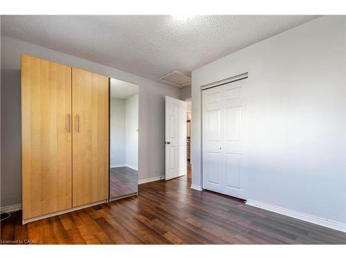 15 Gilcrest Street, Hamilton, ON - Indoor Photo Showing Other Room