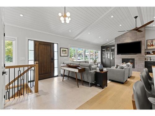 3886 Glenview Drive, Lincoln, ON - Indoor Photo Showing Other Room With Fireplace