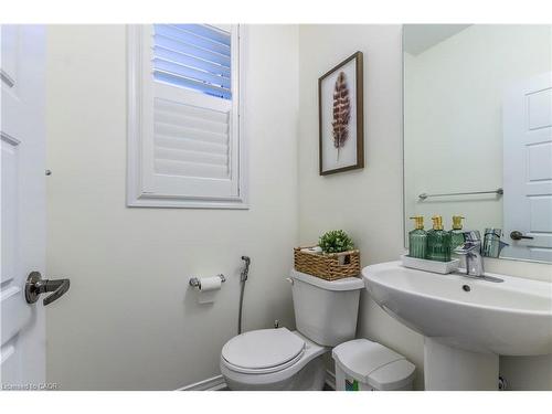 46 Kelso Drive, Caledonia, ON - Indoor Photo Showing Bathroom
