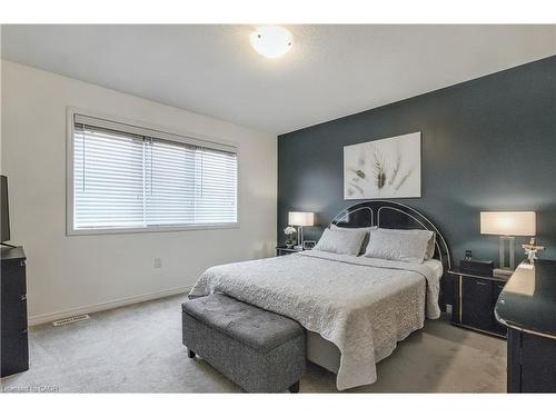 46 Kelso Drive, Caledonia, ON - Indoor Photo Showing Bedroom
