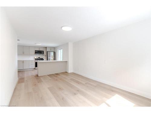 92 Pearl Street S, Hamilton, ON - Indoor