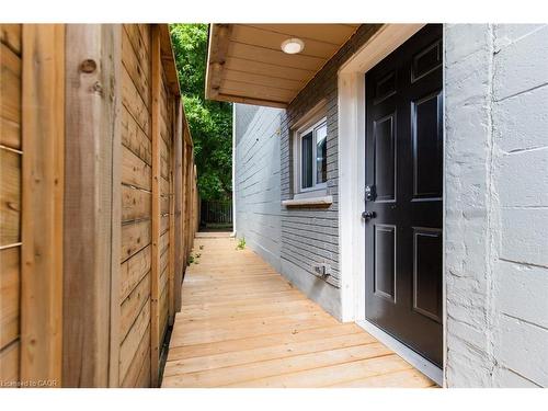 92 Pearl Street S, Hamilton, ON - Outdoor With Exterior