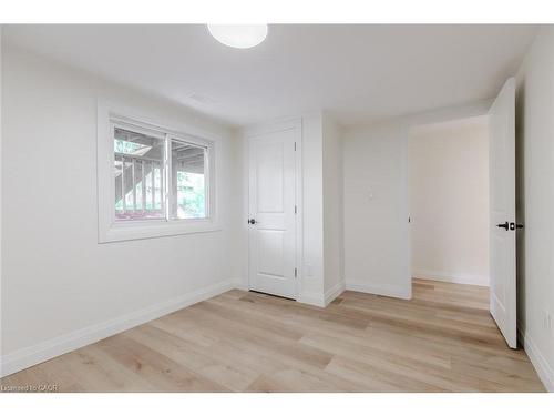 92 Pearl Street S, Hamilton, ON - Indoor Photo Showing Other Room