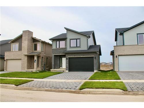 2258 Southport Crescent  London, ON N6M 0A1