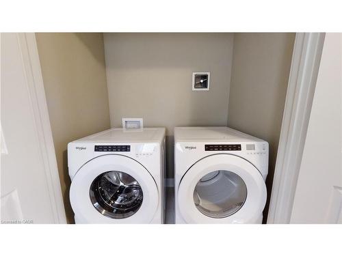 2250 Southport Crescent, London, ON - Indoor Photo Showing Laundry Room