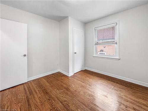 300 East 32Nd Street, Hamilton, ON - Indoor Photo Showing Other Room