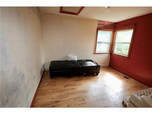 429 Erb Street W, Waterloo, ON 