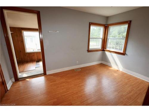 429 Erb Street W, Waterloo, ON 