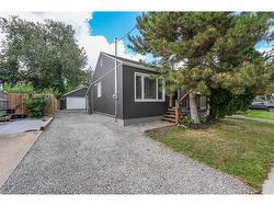 1 Waverley Road  St. Catharines, ON L2M 5T5