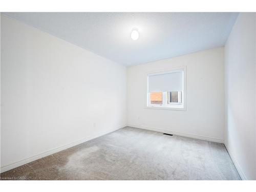 489 Downes Jackson Heights, Milton, ON - Indoor Photo Showing Other Room