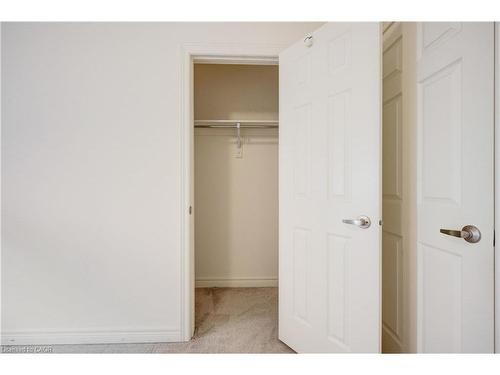 489 Downes Jackson Heights, Milton, ON - Indoor Photo Showing Other Room