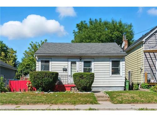 391 Fairfield Avenue  Hamilton, ON L8H 5J1