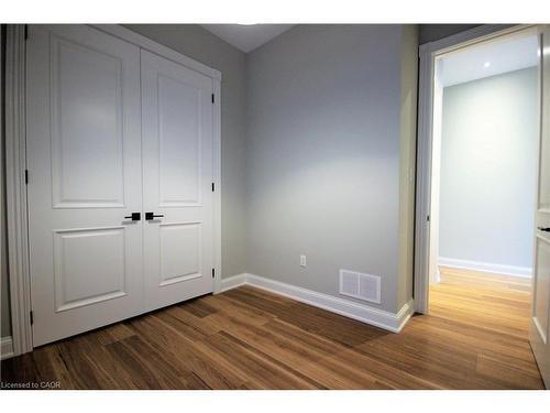 1-143 Grant Avenue, Hamilton, ON - Indoor Photo Showing Other Room