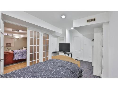 5570 Mcfarren Boulevard, Mississauga, ON - Indoor Photo Showing Other Room