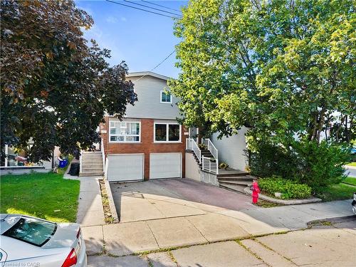 135 West Avenue N Hamilton, ON L8L 5C4