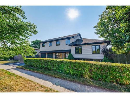 4006 Flemish Drive, Burlington, ON - Outdoor