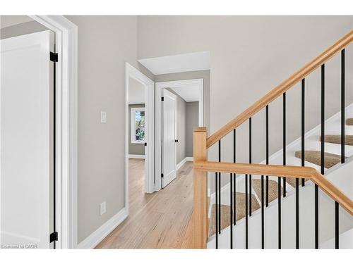 4006 Flemish Drive, Burlington, ON - Indoor Photo Showing Other Room