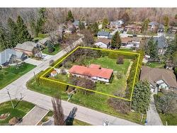 1 Westview Crescent  Waterdown, ON L8B 0E4