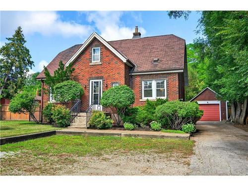 1025 King Road  Burlington, ON L7T 3L5