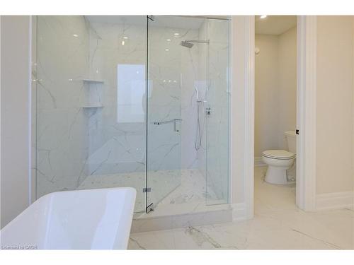 47 Pioneer Ridge Drive, Kitchener, ON - Indoor Photo Showing Bathroom