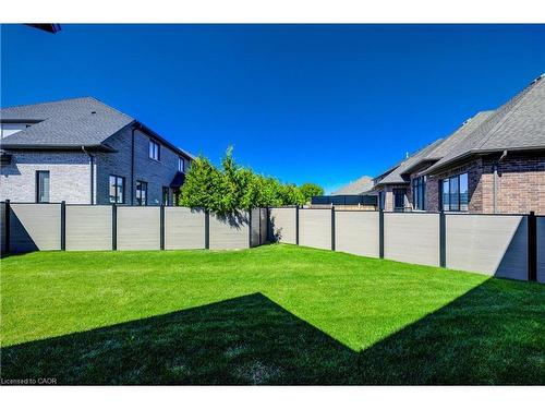 47 Pioneer Ridge Drive, Kitchener, ON - Outdoor