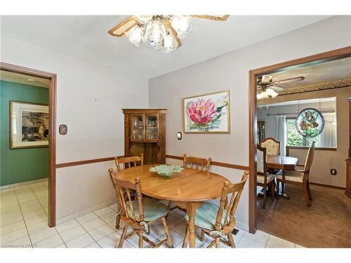 39 Megna Court, Hamilton, ON - Indoor Photo Showing Dining Room
