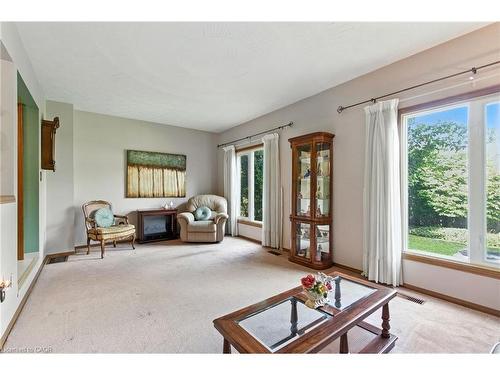 39 Megna Court, Hamilton, ON - Indoor