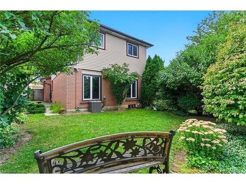 39 Megna Court, Hamilton, ON - Outdoor