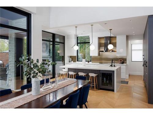 1471 Rogerswood Court, Mississauga, ON - Indoor Photo Showing Dining Room