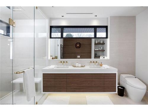 1471 Rogerswood Court, Mississauga, ON - Indoor Photo Showing Bathroom