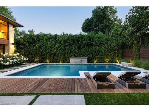 1471 Rogerswood Court, Mississauga, ON - Outdoor With In Ground Pool With Backyard