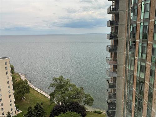 1708-5250 Lakeshore Road, Burlington, ON - Outdoor With Body Of Water With View