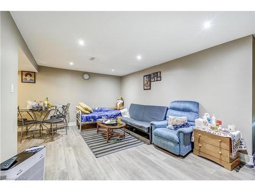 5446 Calvert Place, Burlington, ON - Indoor