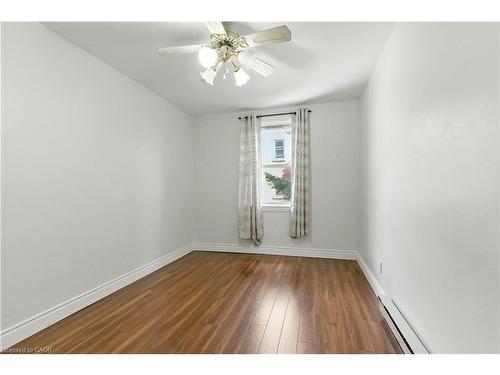 24 Macklin Street N, Hamilton, ON - Indoor Photo Showing Other Room