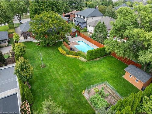 22 Wendakee Drive, Hamilton, ON - Outdoor With In Ground Pool