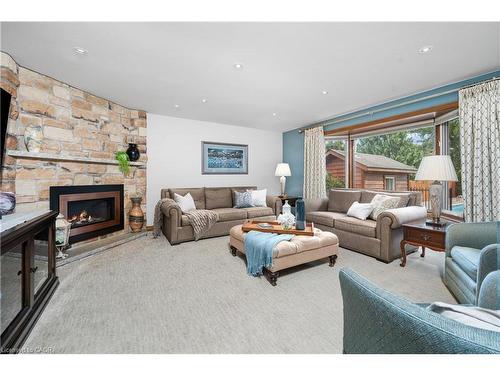 22 Wendakee Drive, Hamilton, ON - Indoor Photo Showing Living Room With Fireplace