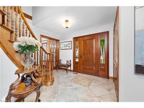 22 Wendakee Drive, Hamilton, ON - Indoor Photo Showing Other Room