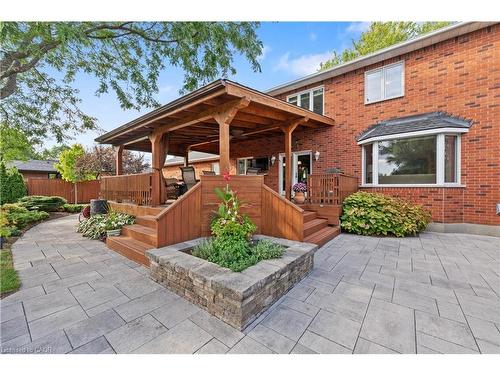 22 Wendakee Drive, Hamilton, ON - Outdoor With Deck Patio Veranda
