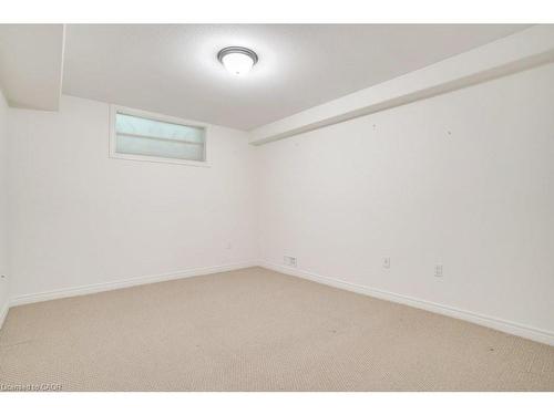 99-20 Isherwood Avenue, Cambridge, ON - Indoor Photo Showing Other Room