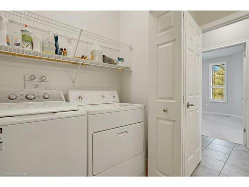 99-20 Isherwood Avenue, Cambridge, ON - Indoor Photo Showing Laundry Room