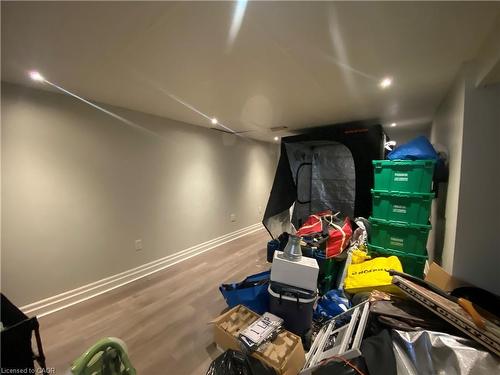 24 Queenslea Drive, Hamilton, ON - Indoor