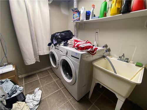 24 Queenslea Drive, Hamilton, ON - Indoor Photo Showing Laundry Room