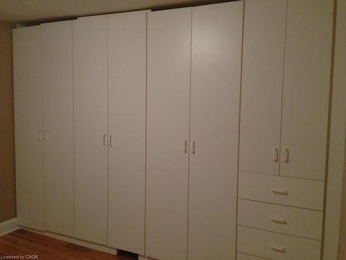 21 West Street, Dundas, ON - Indoor Photo Showing Other Room