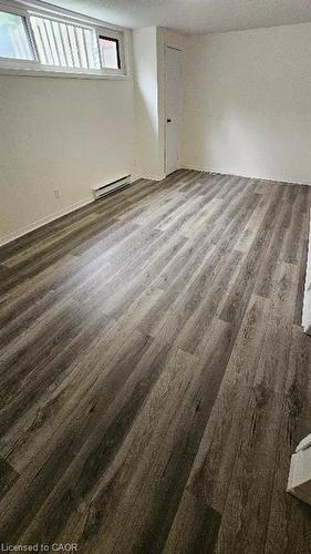 51-595 Third Street, London, ON - Indoor Photo Showing Other Room