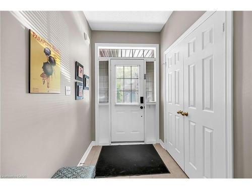 41-300 Ravineview Way, Oakville, ON - Indoor Photo Showing Other Room